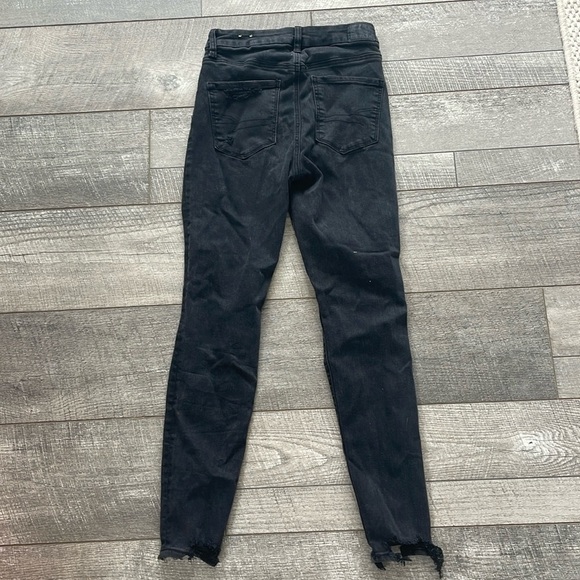 American Eagle Size 0 Black Distressed Super High-Rise Jeggings - Picture 8 of 8
